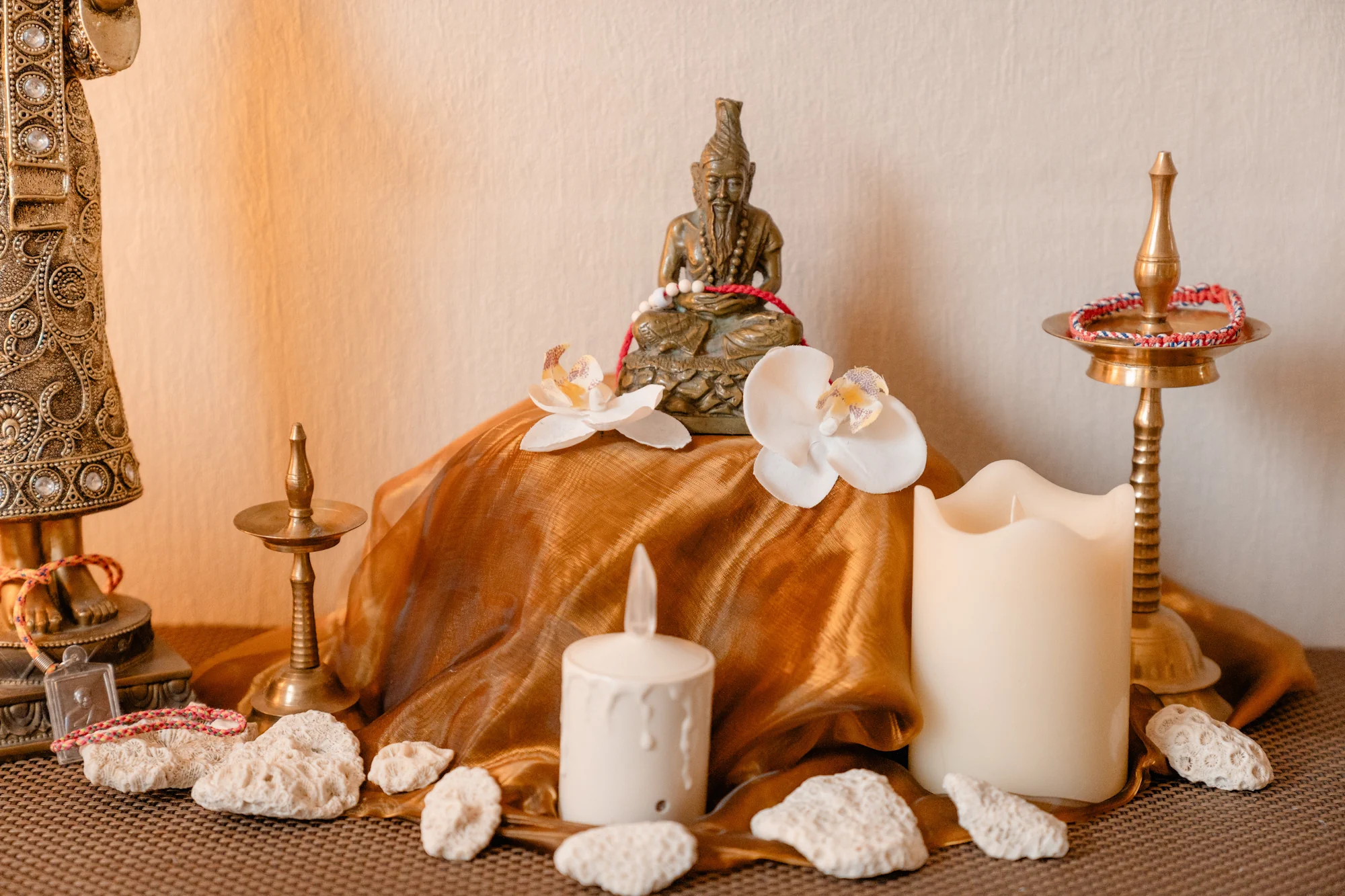 Thailändischer Altar